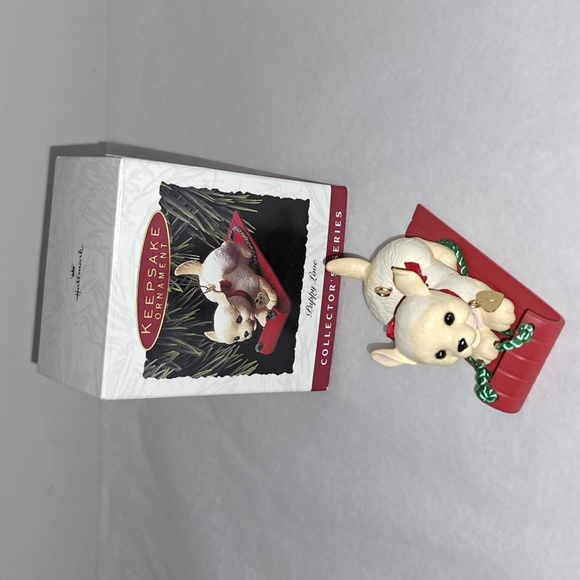 HALLMARK GOLDEN RETRIEVER PUPPY LOVE 1993 Ornament in box - Picture 1 of 4